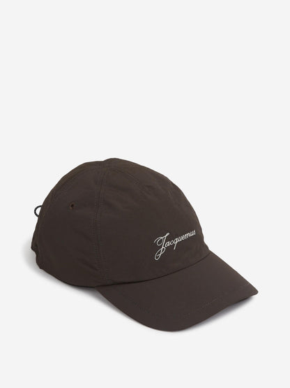 Outlet online Jacquemus Hombre Gorra Baluchon color Marrón Oscuro sku 695-001957 01 - Foto 1