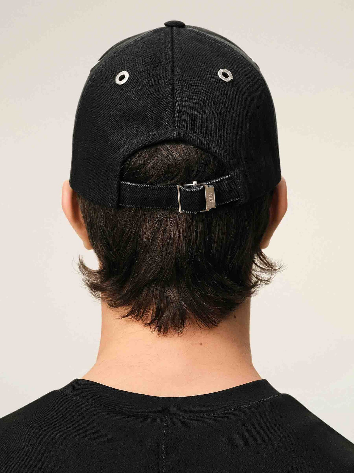 Outlet online Ami Paris Hombre Gorra Patch color Negro sku 695-001973 01 - Foto 4