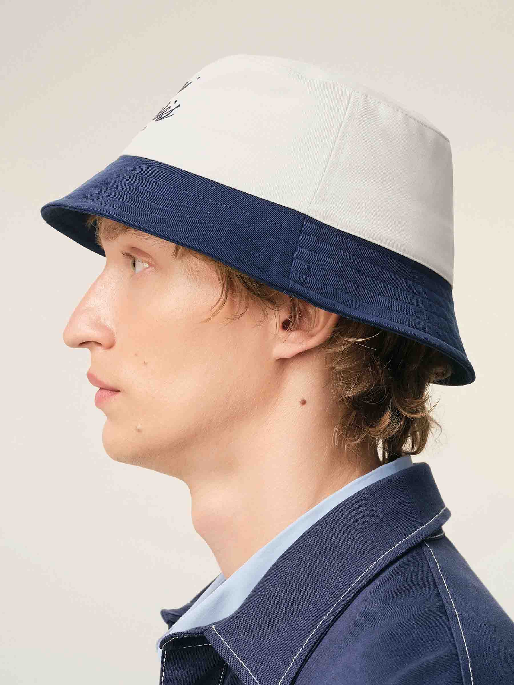 Ami Paris Hombre Barcelona Sombrero Pescador color Blanco sku 695-001975 01 - Foto 4
