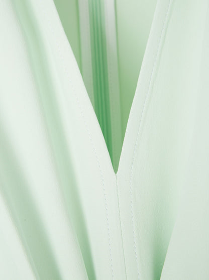 Outlet online Victoria Beckham Mujer Vestido Midi Crepé color Verde Menta sku 721-000236 01 - Foto 3