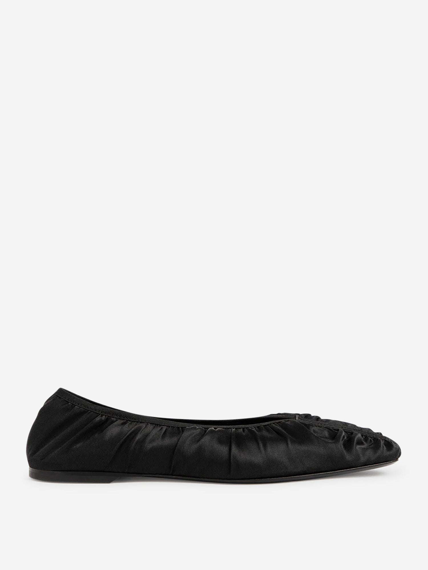 Outlet online TOTEME Mujer Bailarinas The Gathered color Negro sku 800-005349 01 - Foto 1