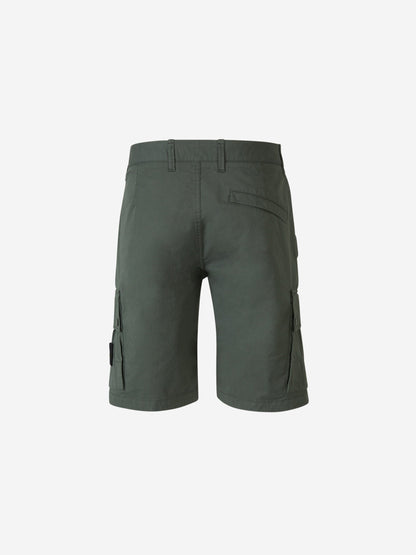 Outlet online Stone Island Hombre Bermudas Cargo Logo color Verde Oscuro sku 523-000976 03 - Foto 3