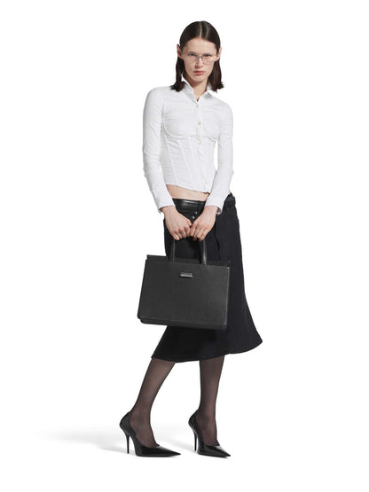 Outlet online Balenciaga Mujer Camisa Corsé color Blanco sku 701-002358 01 - Foto 2