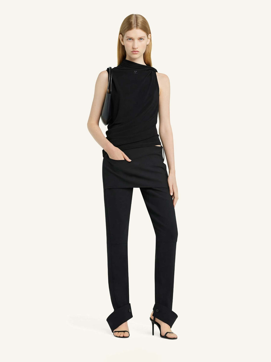 Courrèges Mujer Barcelona Top Jersey Drapeado color Negro sku 703-002300 01 - Foto 2