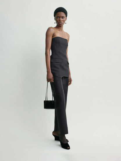 Outlet online TOTEME Mujer Top Crepé Strapless color Negro sku 703-002514 01 - Foto 2