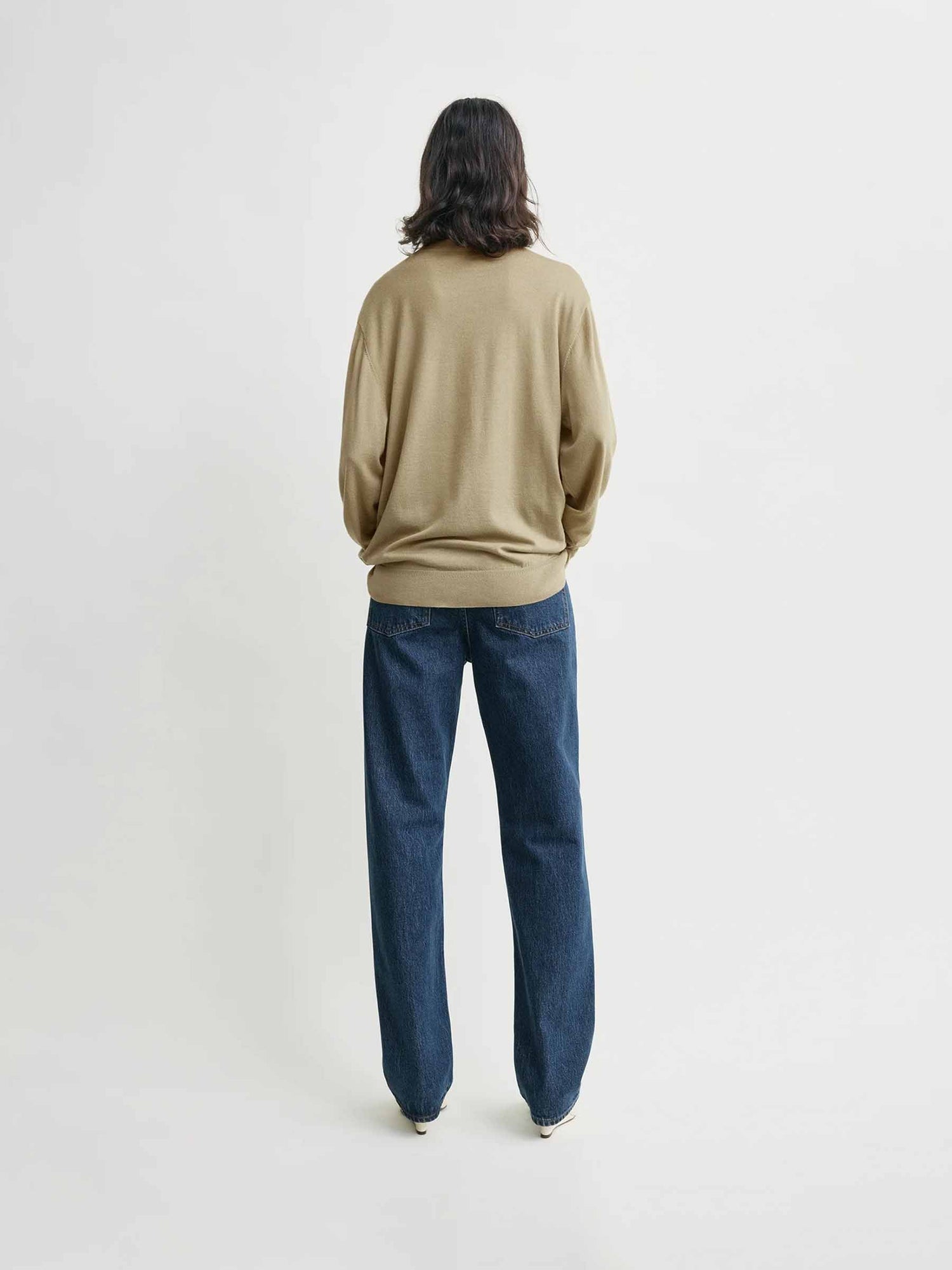 Outlet online TOTEME Mujer Jersey Cuello Alto color Camel sku 711-003422 01 - Foto 4
