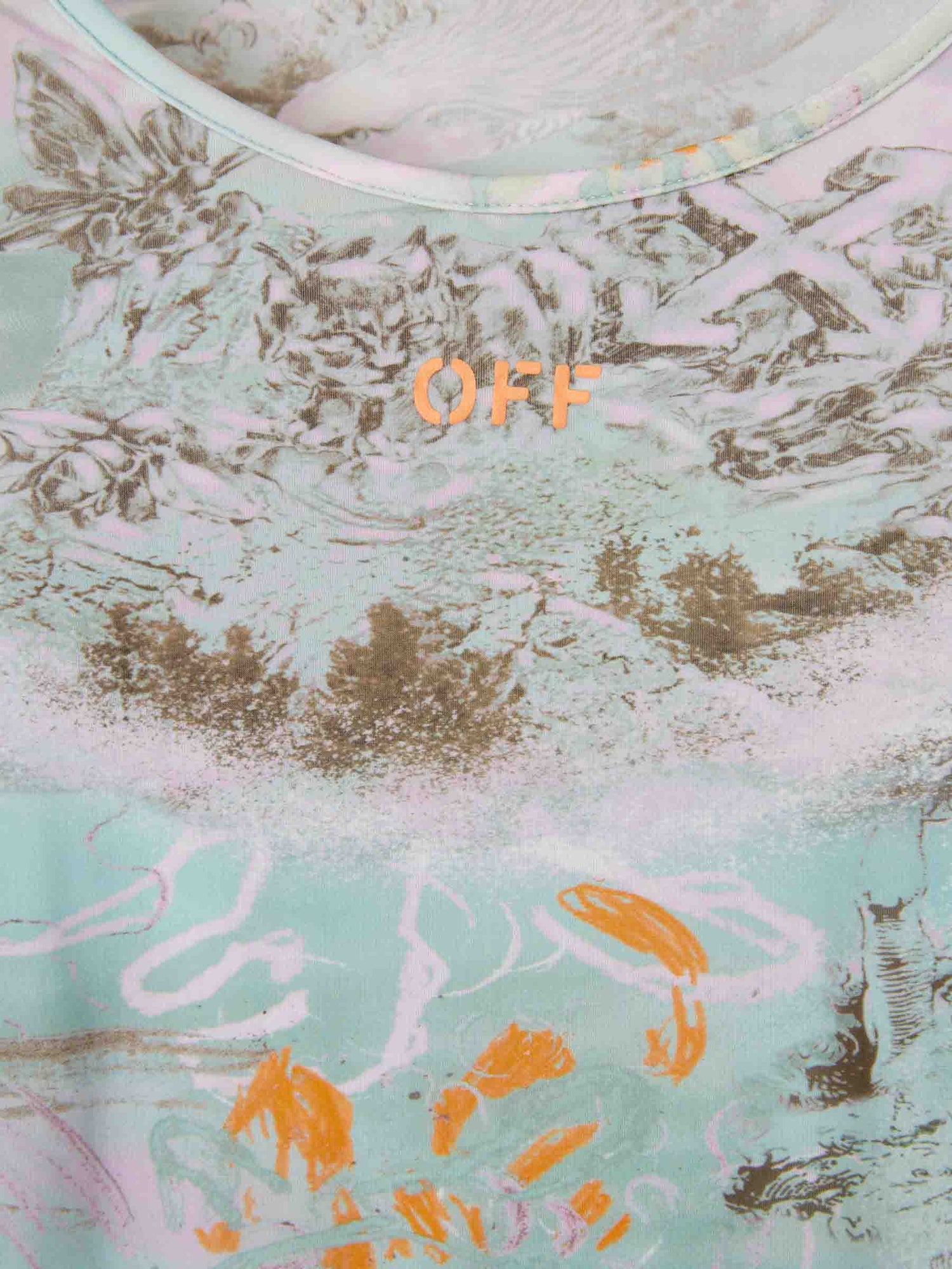 Off-White Mujer Barcelona Camiseta Estampada color Multicolor sku 711-003443 01 - Foto 3