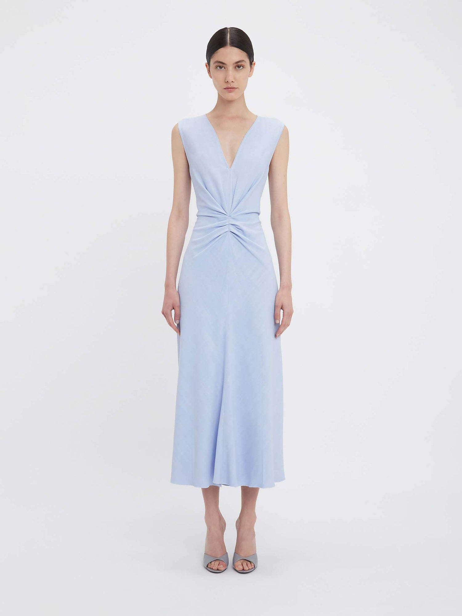 Outlet online Victoria Beckham Mujer Vestido Midi Fruncido color Azul Celeste sku 721-000370 01 - Foto 3