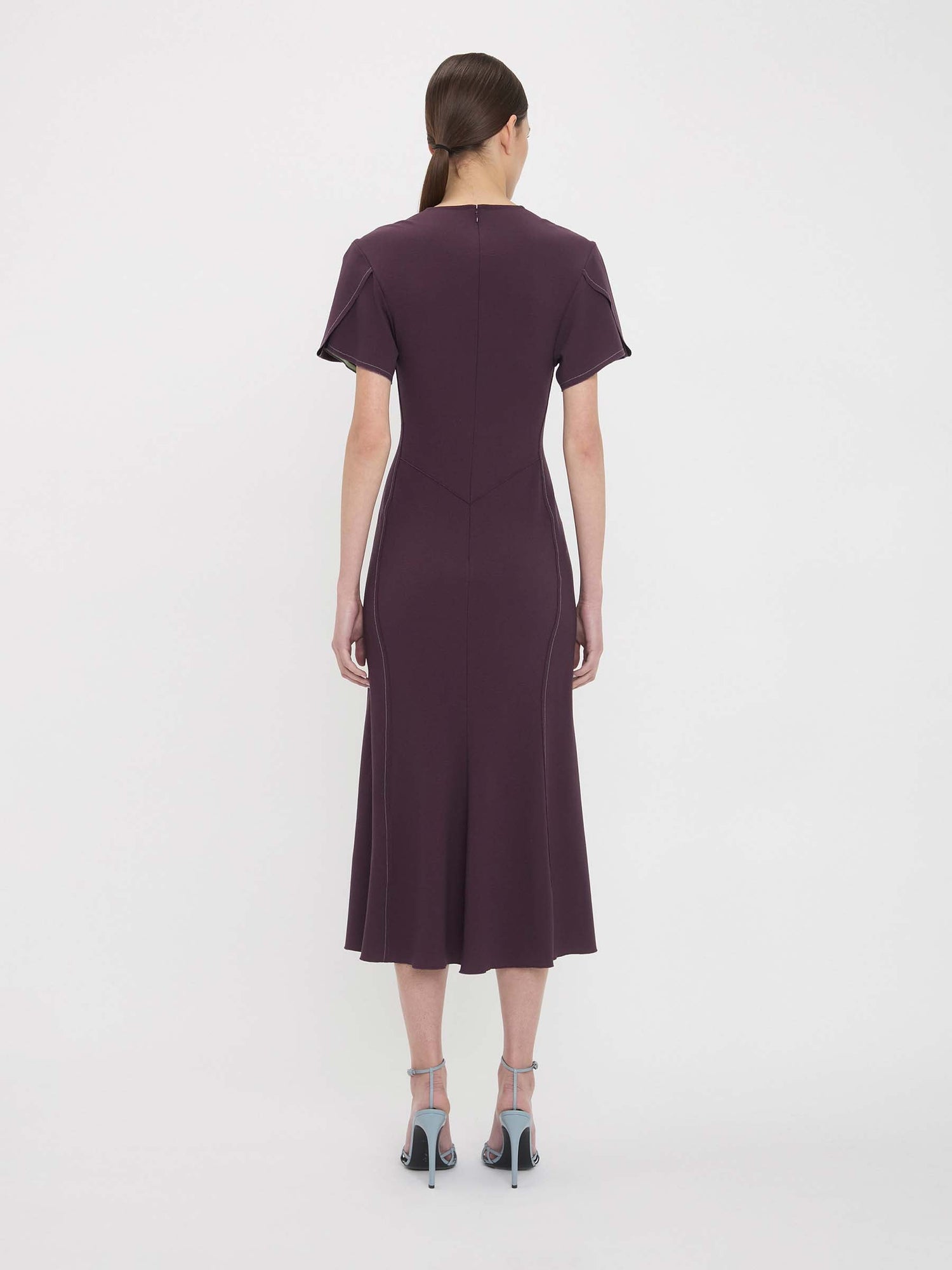 Outlet online Victoria Beckham Mujer Vestido Midi Fruncido color Purpura sku 721-000374 01 - Foto 3