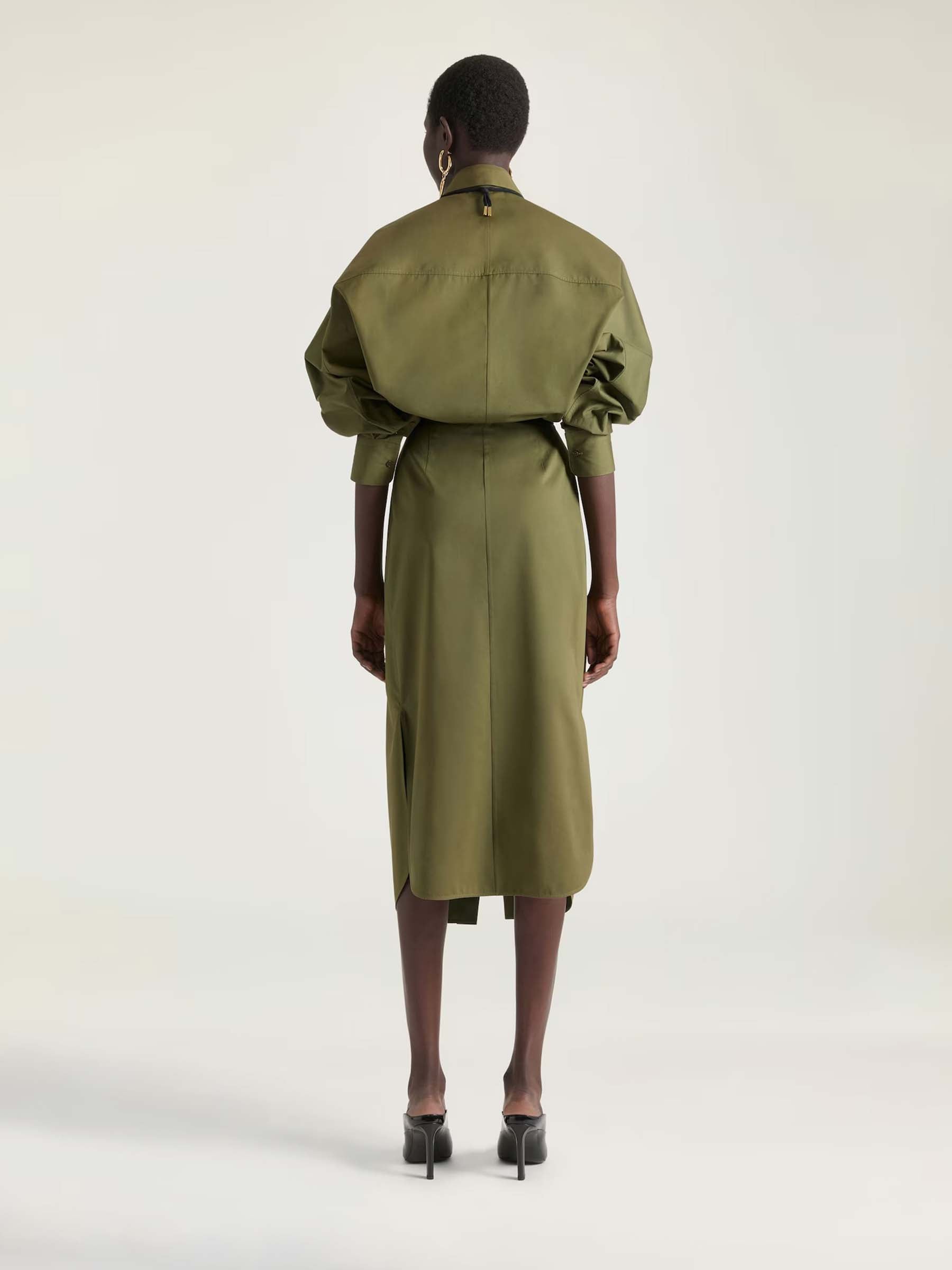 Outlet online Givenchy Mujer Vestido Midi Camisero color Verde Militar sku 721-000690 01 - Foto 3