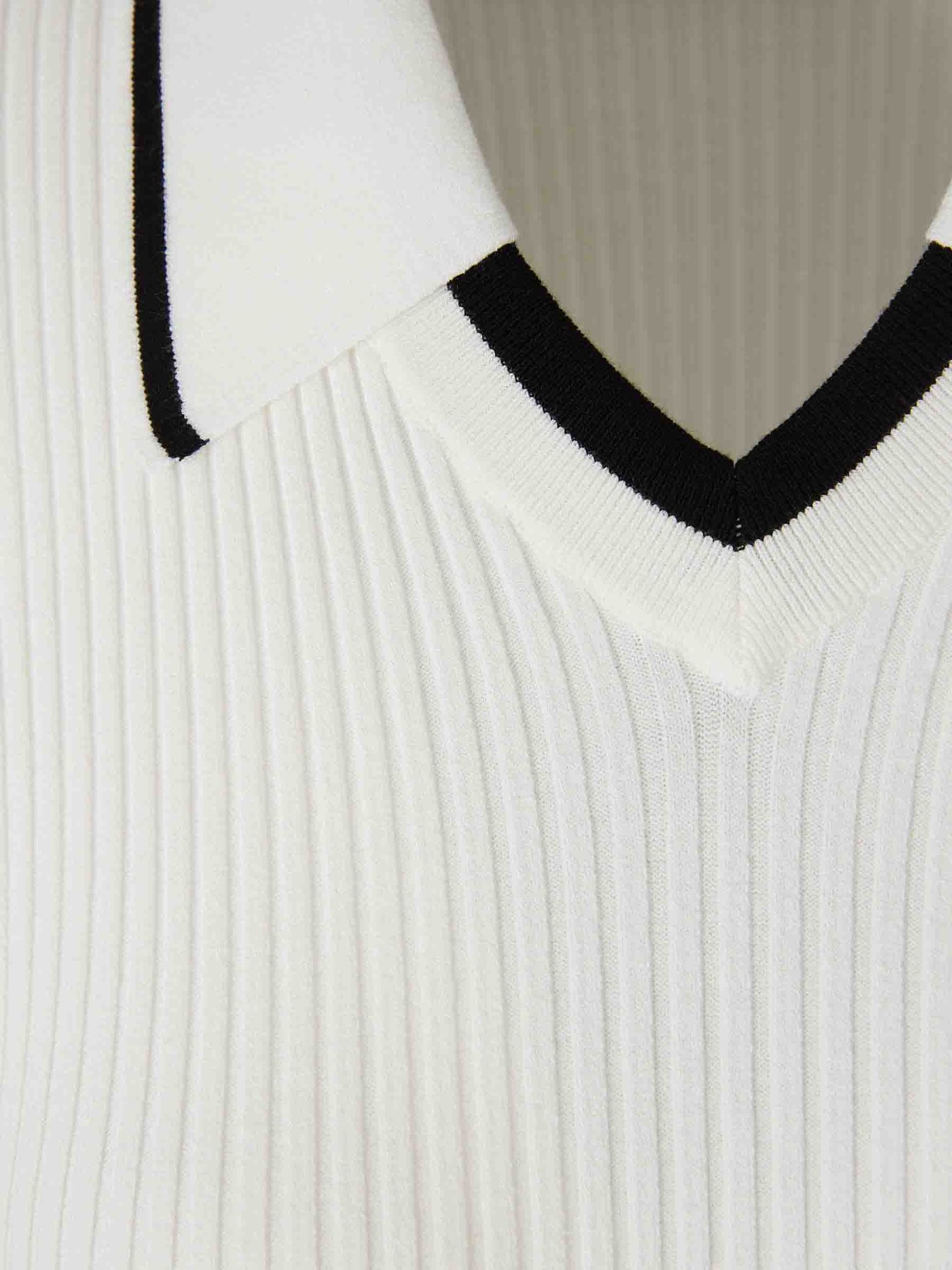 Off-White Mujer Barcelona Vestido Mini Punto color Blanco sku 721-000796 01 - Foto 3