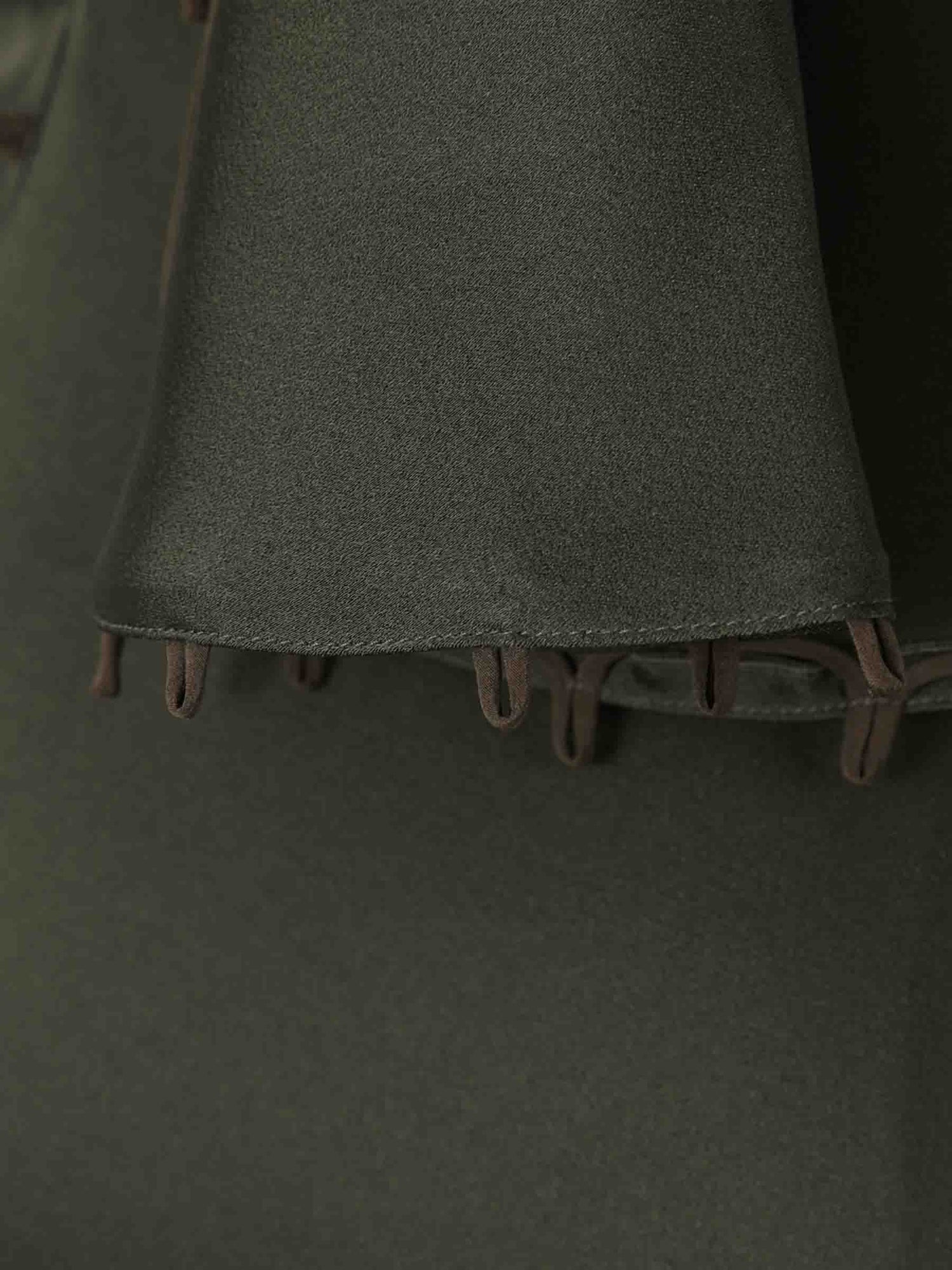 Outlet online Victoria Beckham Mujer Vestido Maxi Asimétrico color Verde Militar sku 732-001613 01 - Foto 4