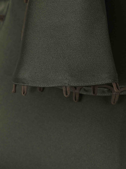 Outlet online Victoria Beckham Mujer Vestido Maxi Asimétrico color Verde Militar sku 732-001613 01 - Foto 4
