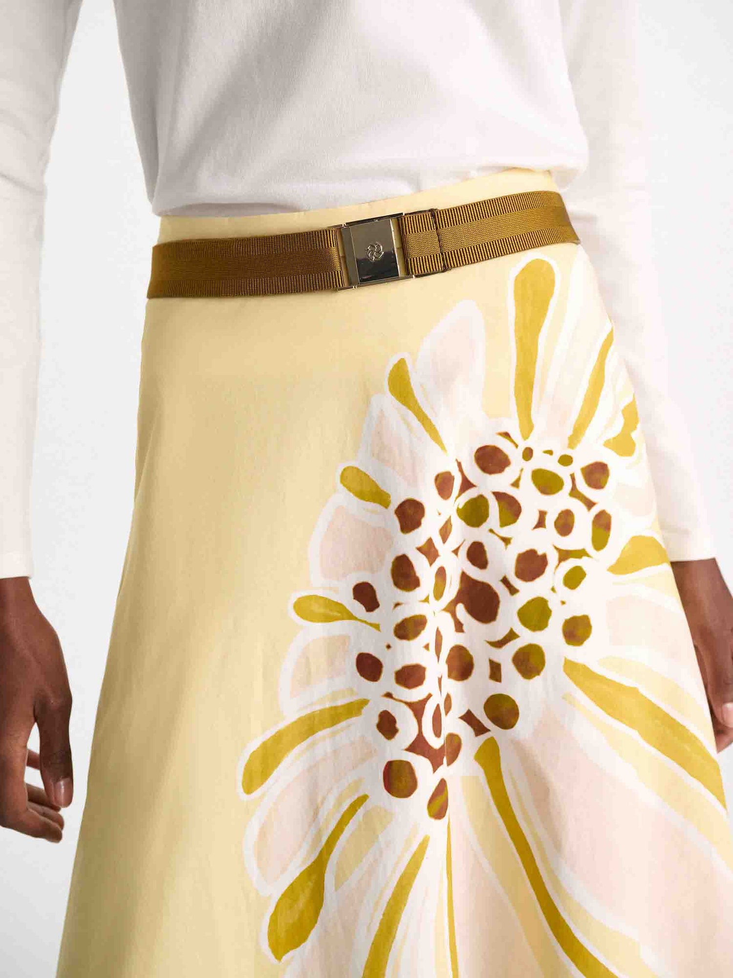 Dorothee Schumacher Mujer Barcelona Falda Midi Fluida color Amarillo sku 750-001796 01 - Foto 4