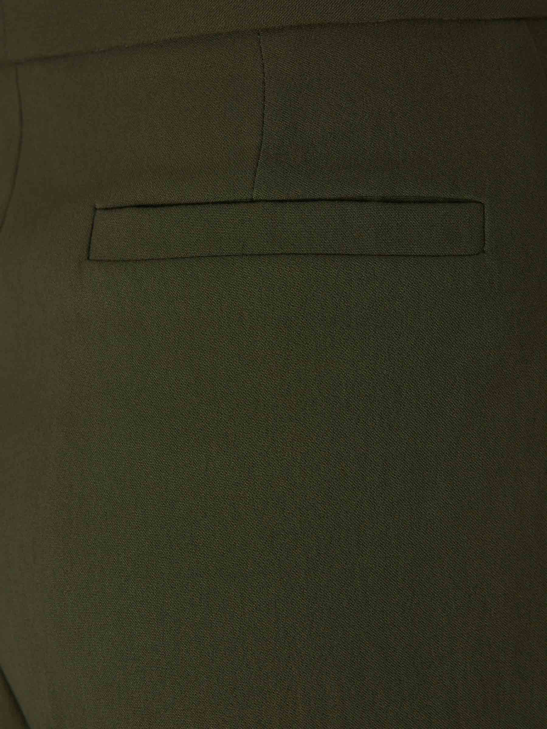 Outlet online Fabiana Filippi Mujer Pantalones Vestir Recto color Verde Oscuro sku 761-003652 01 - Foto 5