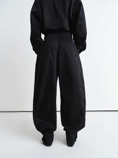 Lemaire Mujer Barcelona Pantalones Volumen Satén color Negro sku 761-003756 01 - Foto 4