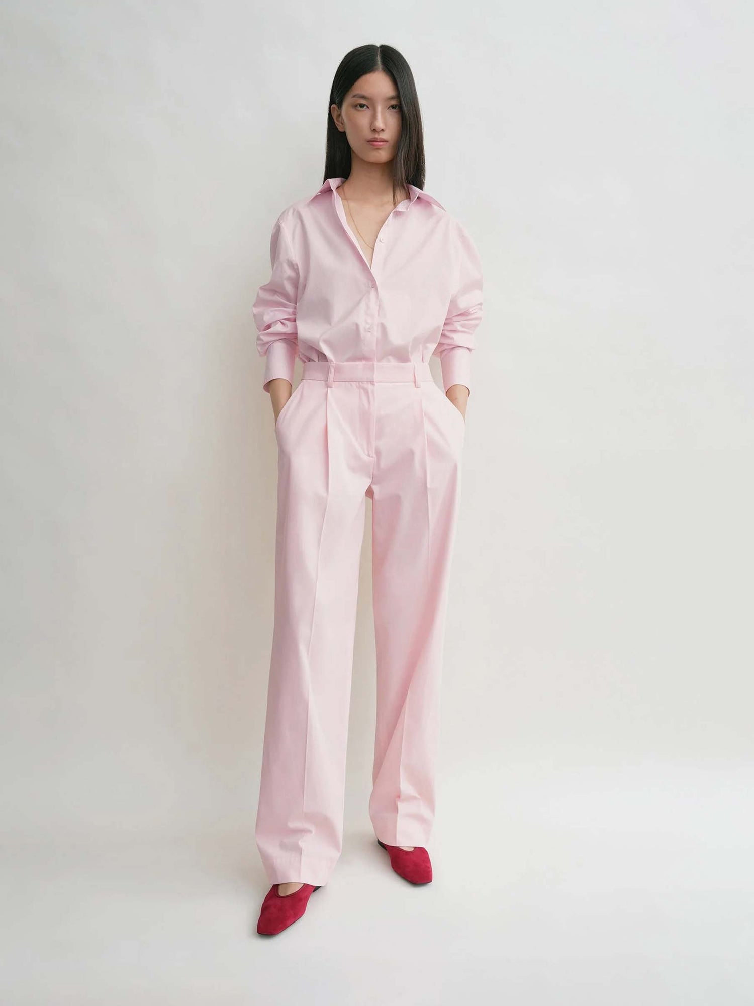 TOTEME Mujer Barcelona Pantalones Rectos Pinzas color Rosa Palo sku 761-003770 01 - Foto 2