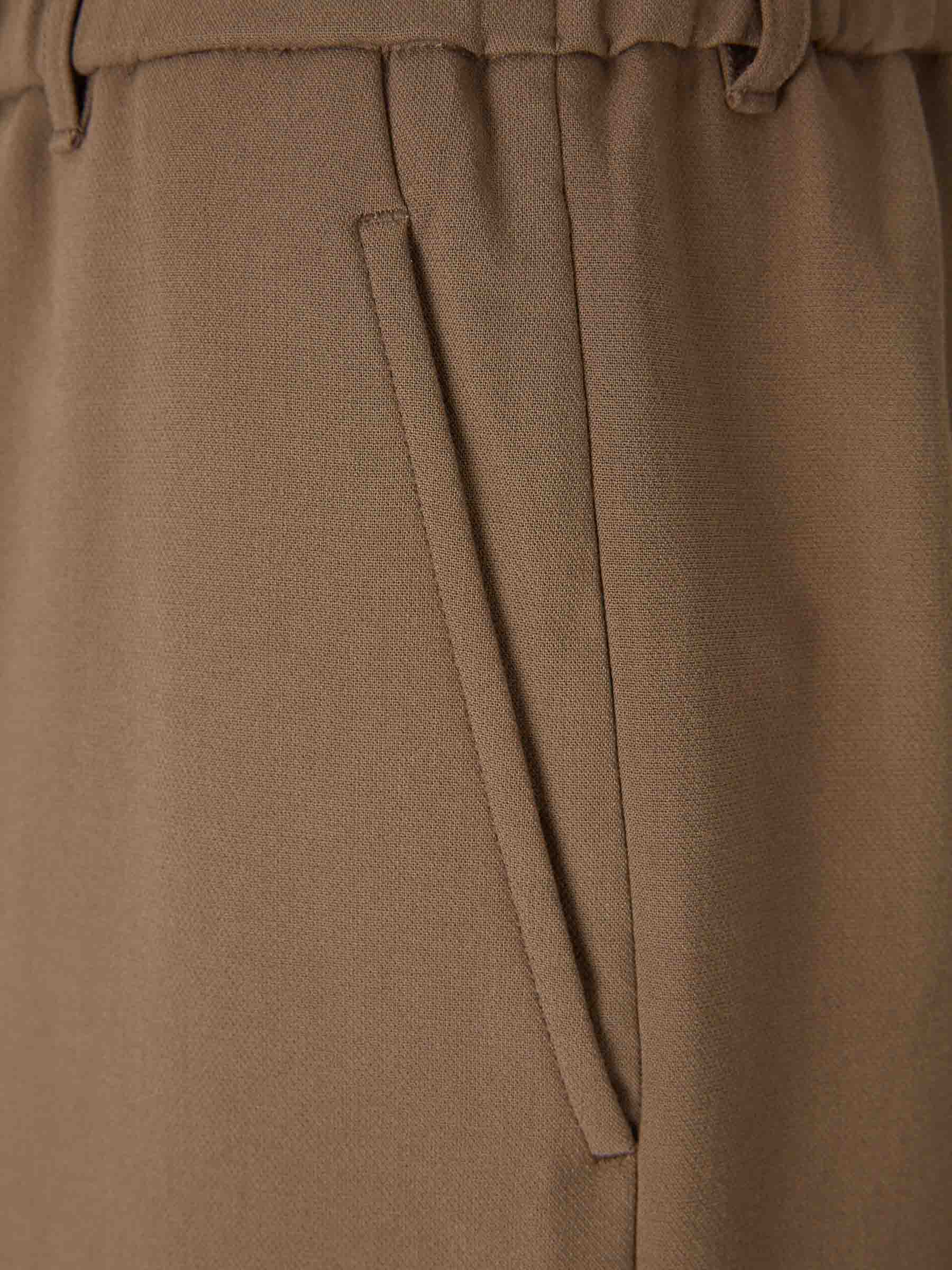 Outlet online Staud Mujer Pantalones Jerome color Verde Militar sku 761-003942 02 - Foto 3