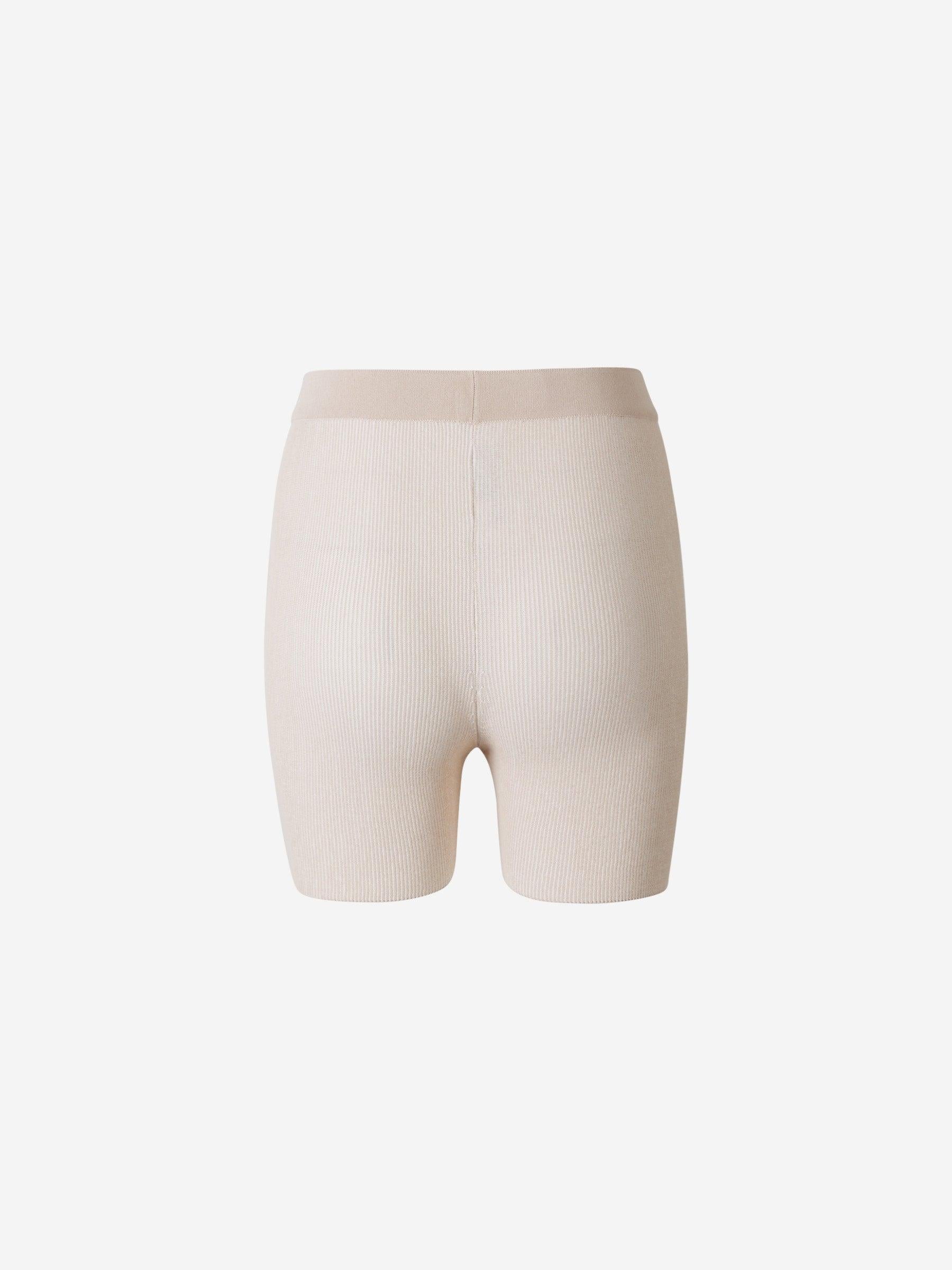Outlet online Jacquemus Mujer Shorts Le Short Arrancia color Beige sku 762-000348 01 - Foto 3