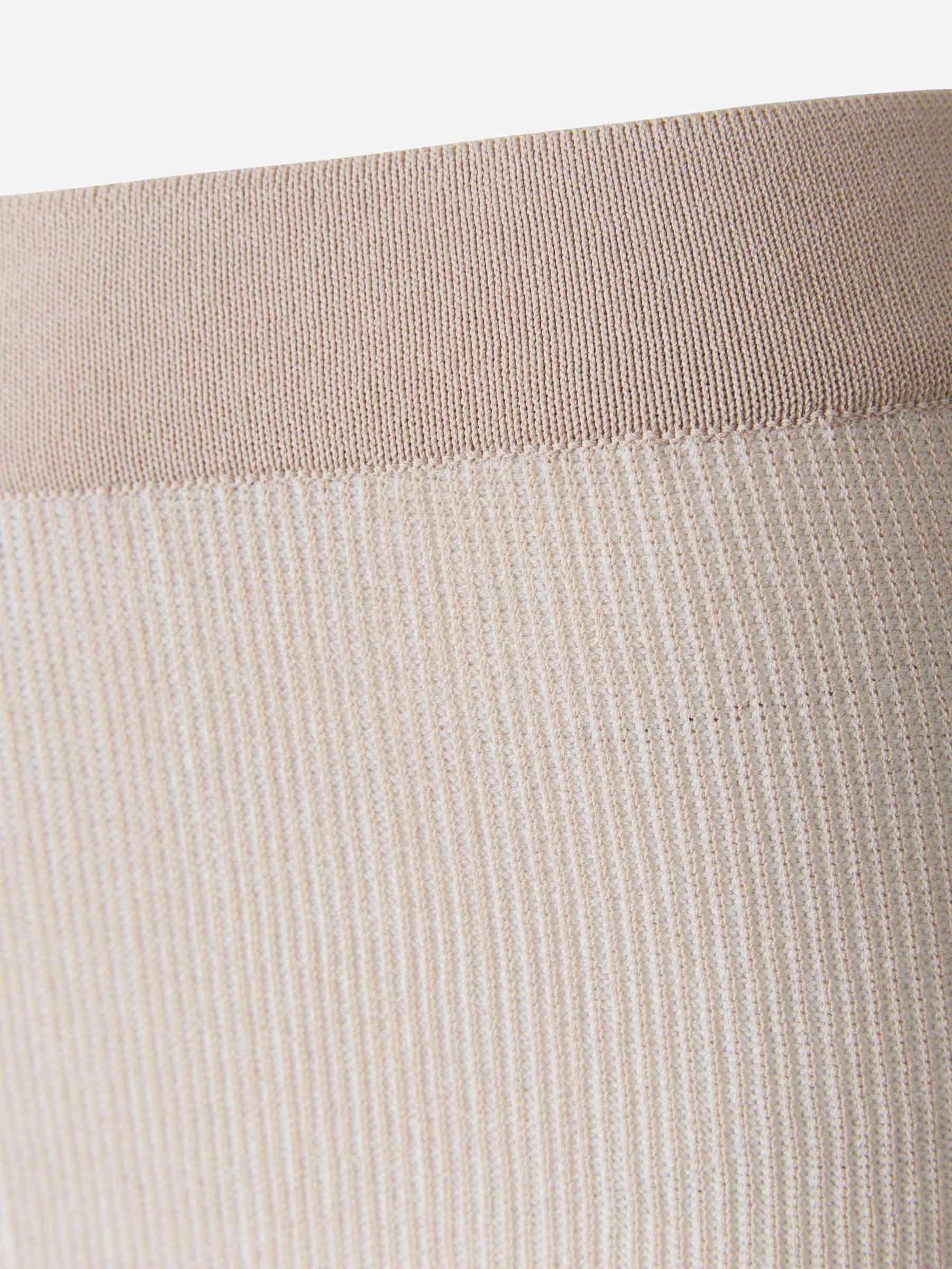 Outlet online Jacquemus Mujer Shorts Le Short Arrancia color Beige sku 762-000348 01 - Foto 4