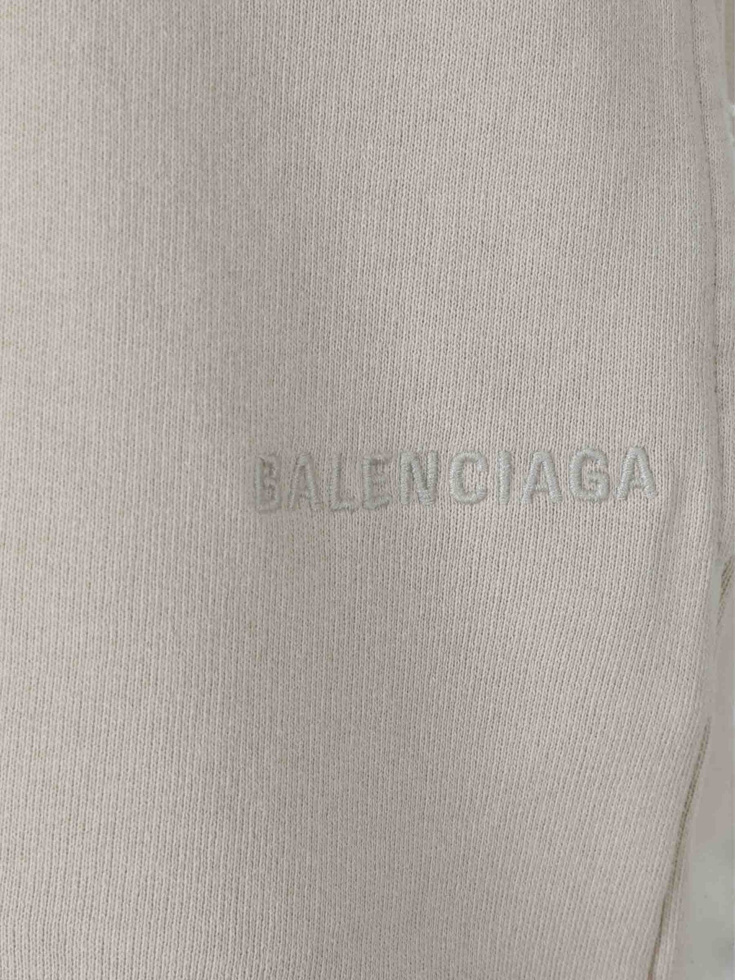 Outlet online Balenciaga Mujer Bermudas Deportivas color Beige sku 762-000527 02 - Foto 3