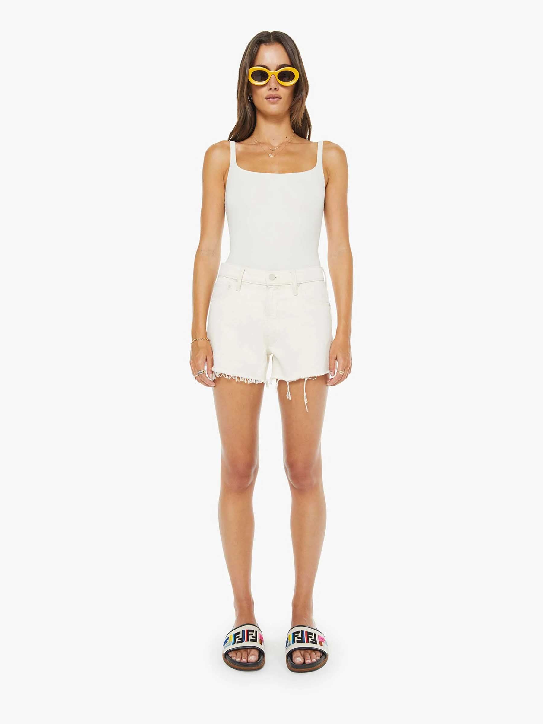 Mother Mujer Barcelona Short The Dodger color Crema sku 762-000568 01 - Foto 1