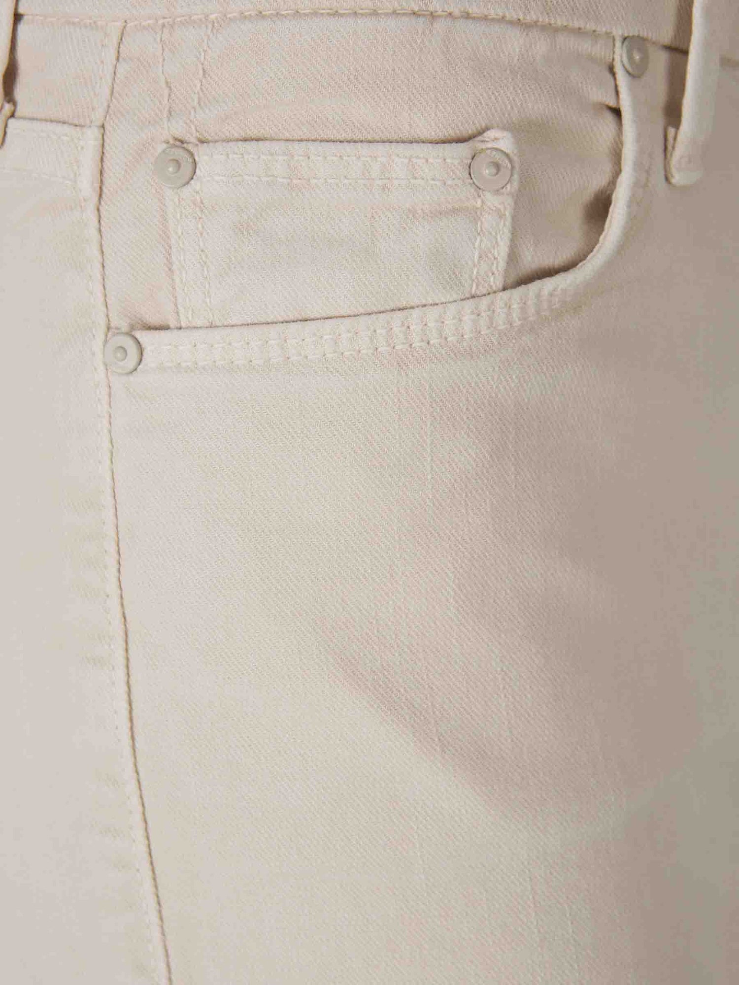 Mother Mujer Barcelona Jeans Flare Roller Fray color Beige sku 763-001655 01 - Foto 4