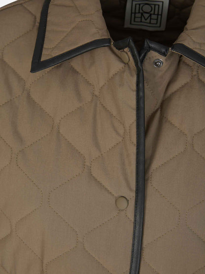 Outlet online TOTEME Mujer Chaquetón Acolchado Botones color Topo sku 771-001429 01 - Foto 4