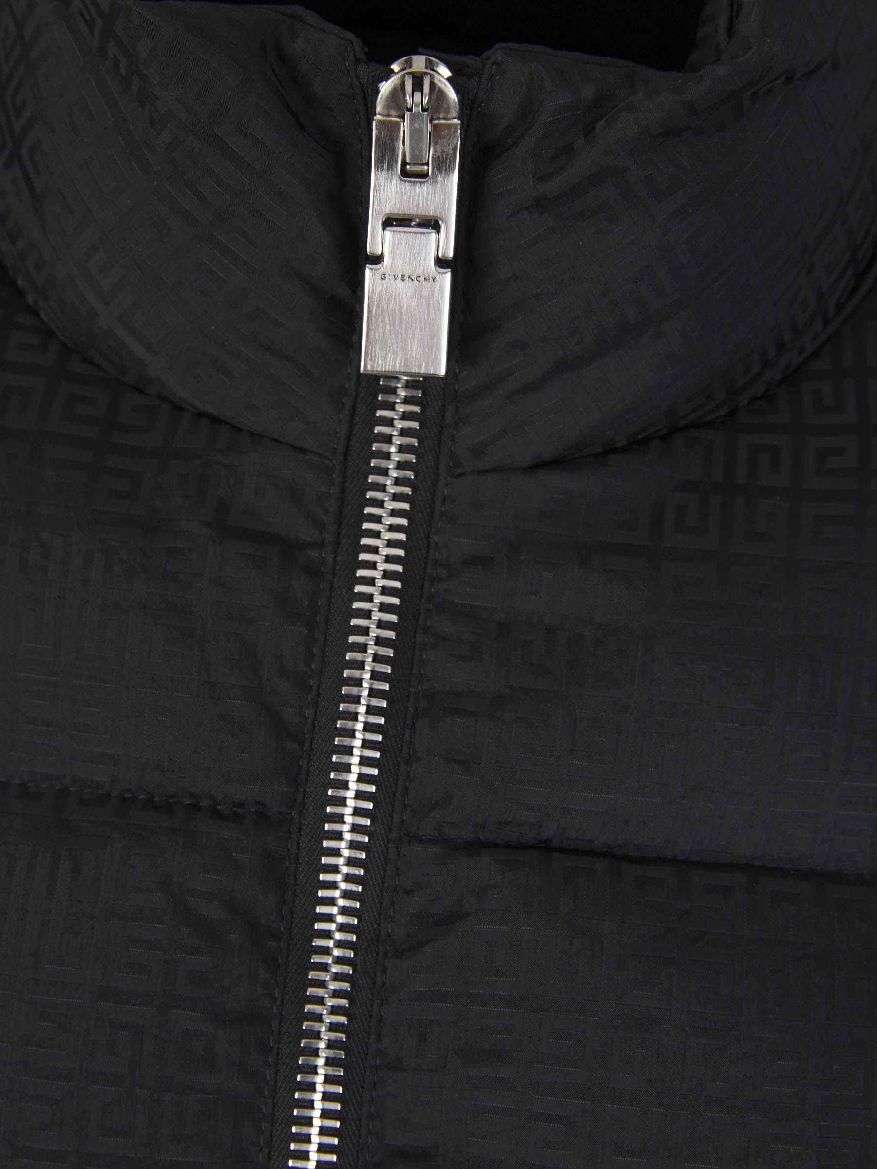 Outlet online Givenchy Mujer Chaqueta Acolchada Estampado color Negro sku 772-001288 01 - Foto 3