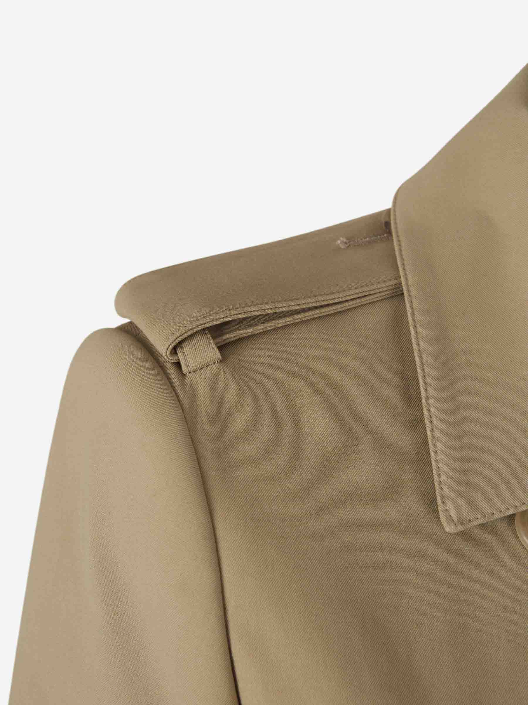Khaite Mujer Barcelona Gabardina Corta Nailon color Beige sku 773-000243 01 - Foto 4