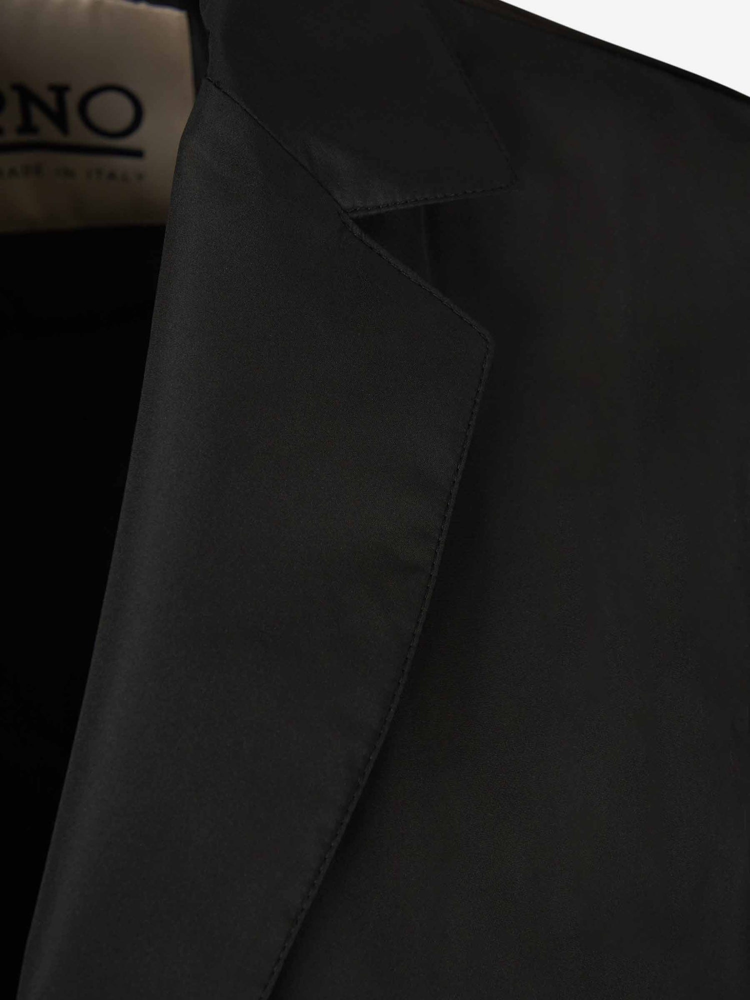 Outlet online Herno Mujer Gabardina Técnica color Negro sku 774-000550 02 - Foto 3