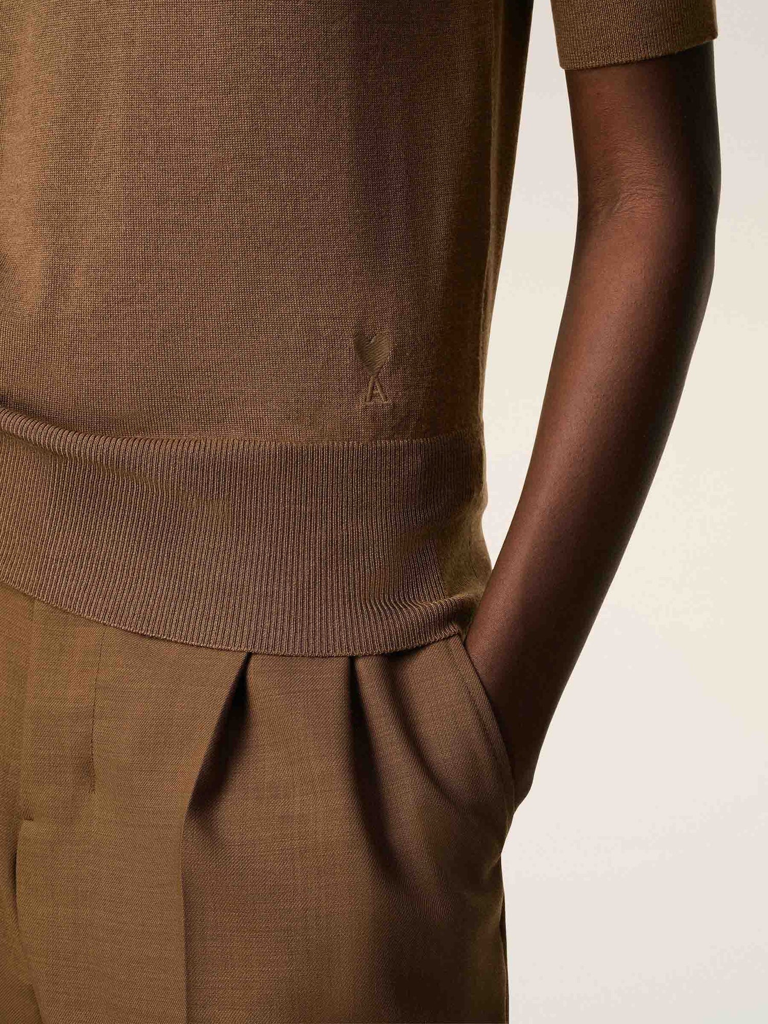 Outlet online Ami Paris Mujer Polo Punto Lana color Marrón sku 783-000074 01 - Foto 3