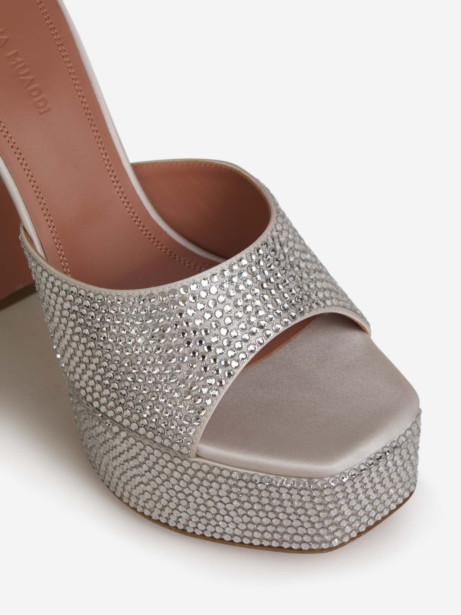 Outlet online Amina Muaddi Mujer Sandalias Dalida Crystal color Plateado sku 800-004988 01 - Foto 4