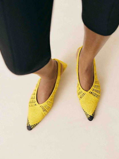 Jacquemus Mujer Barcelona Zapatos Tacón Les Cubisto Banane color Amarillo sku 800-005482 00 - Foto 5