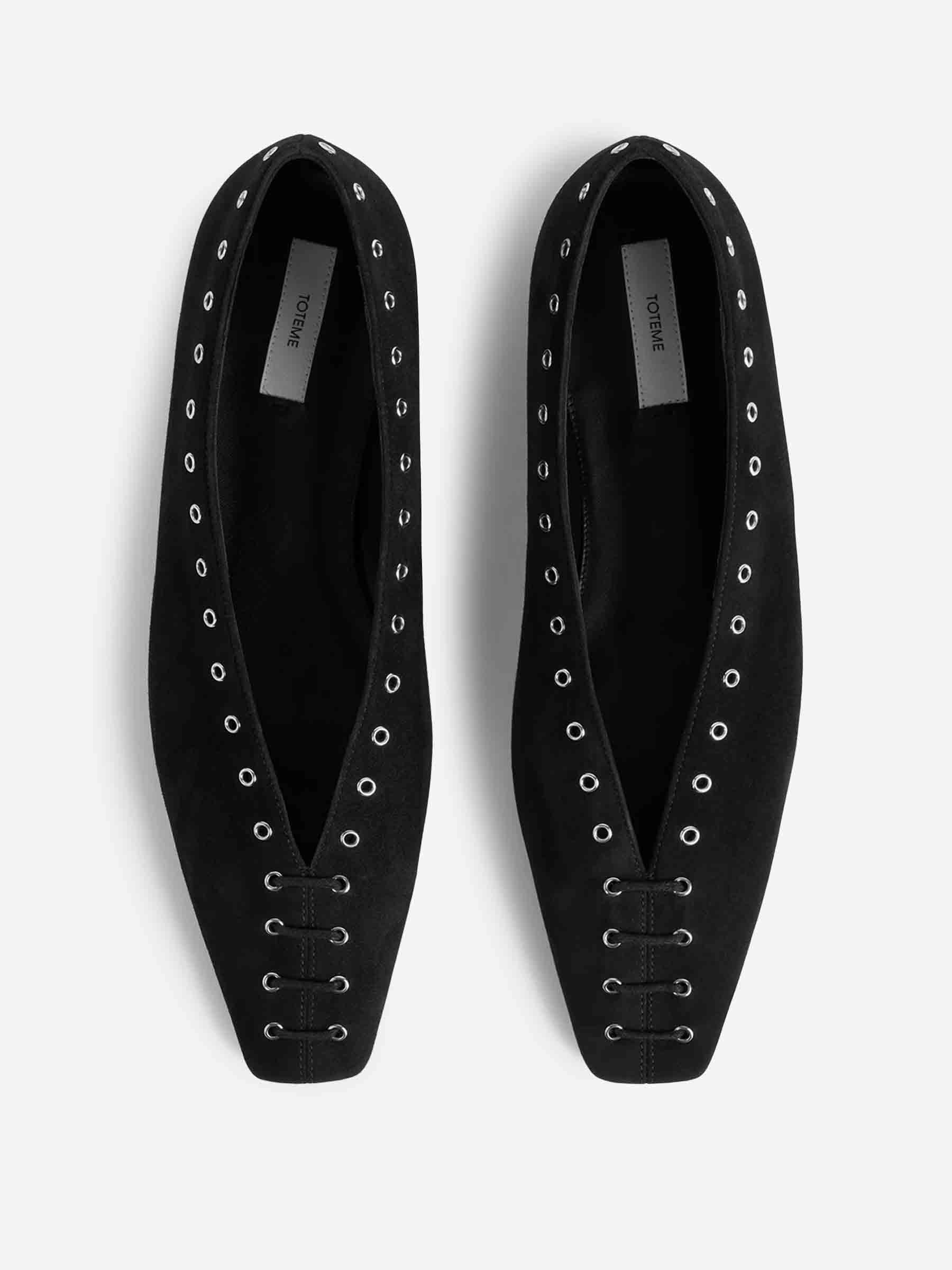 TOTEME Mujer Barcelona Bailarinas Ante Cordones color Negro sku 800-005502 01 - Foto 4