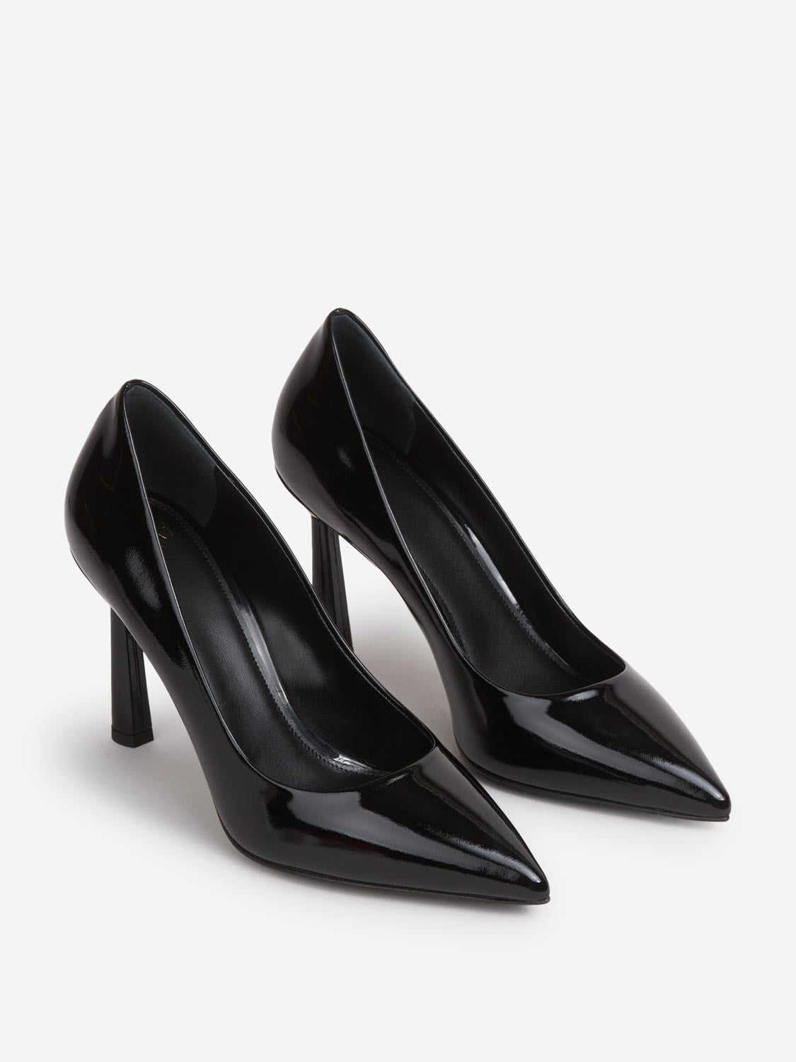 Outlet online Aleví Milano Mujer Salones Pump color Burdeos sku 800-005542 01 - Foto 2