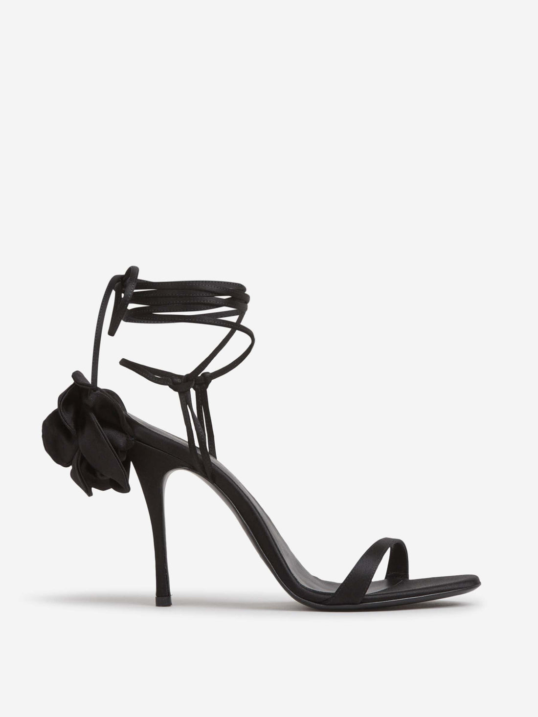 Outlet online Magda Butrym Mujer Sandalias Flor Satén color Negro sku 801-000050 01 - Foto 2