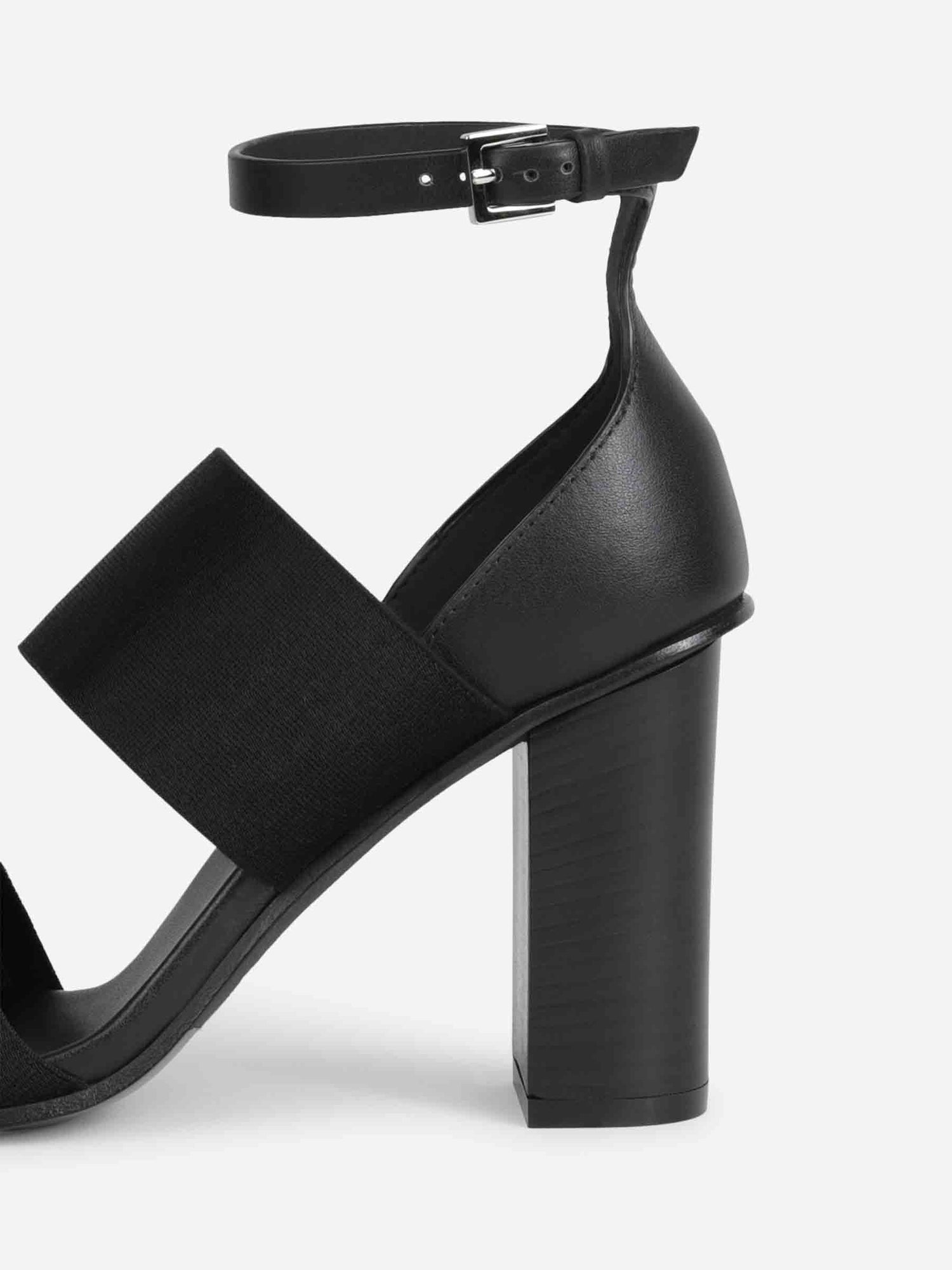 Max Mara Mujer Barcelona Sandalias Doble Banda color Negro sku 801-000076 01 - Foto 3