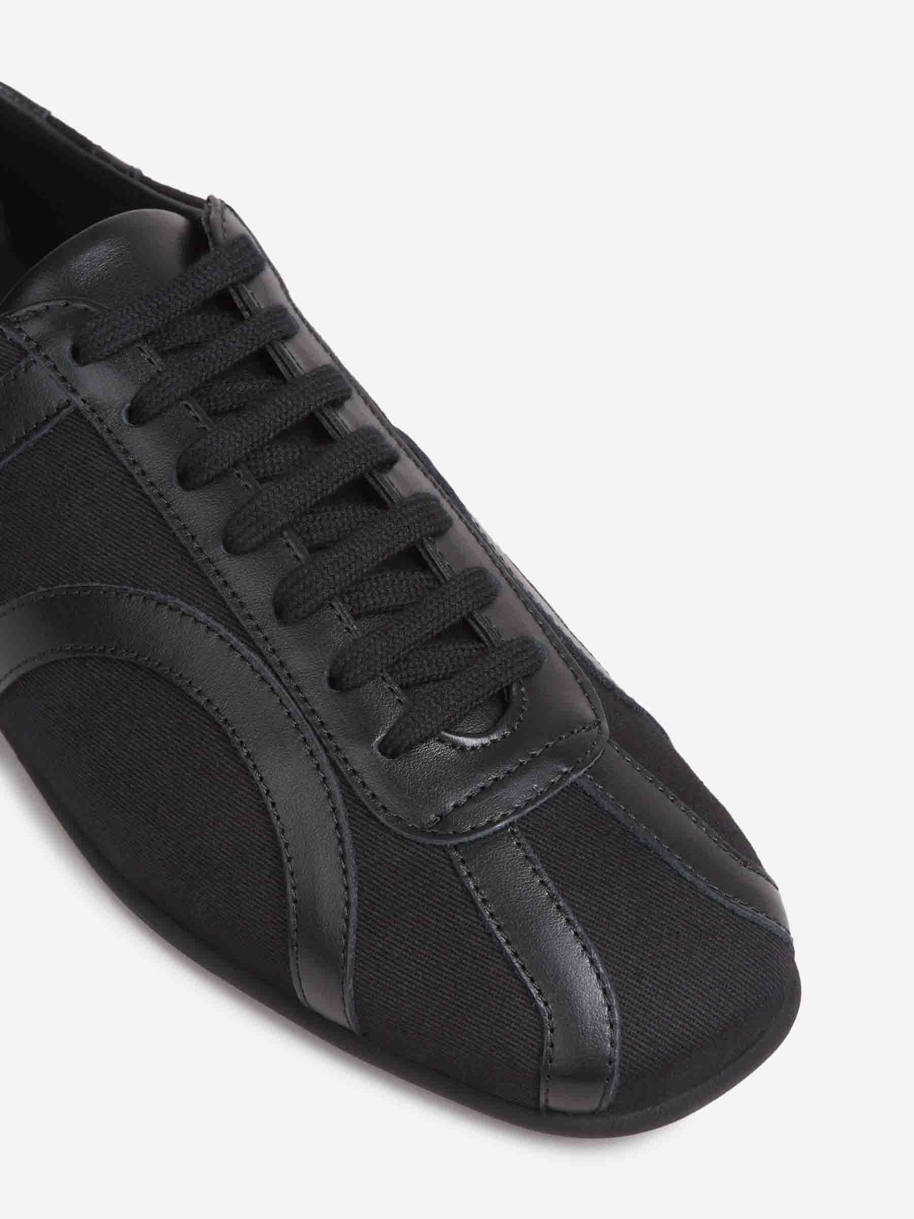 Outlet online TOTEME Mujer Zapatillas de diseño minimalista color Negro sku 802-000005 01 - Foto 5