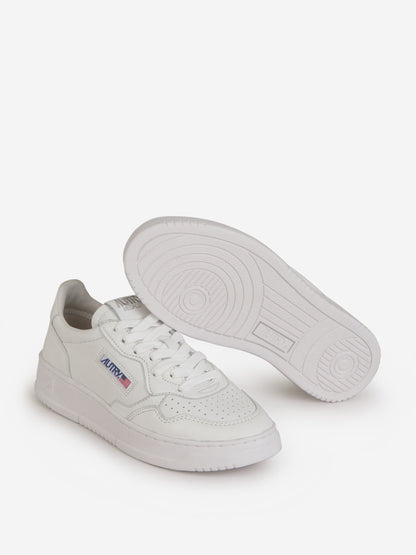 Outlet online Autry Mujer Sneakers Medalist Low color Azul Marino sku 806-000274 02 - Foto 4