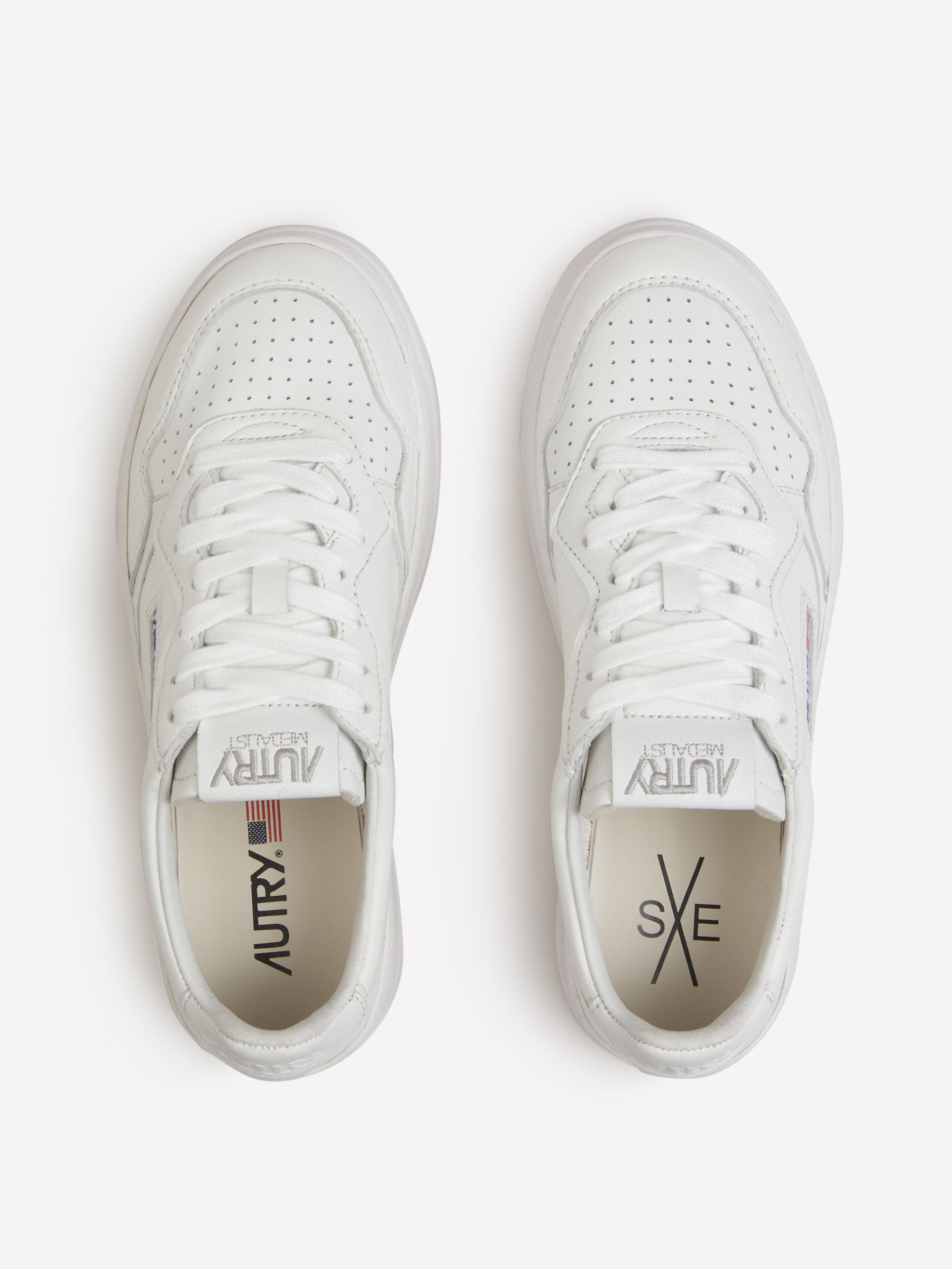 Outlet online Autry Mujer Sneakers Medalist Low color Azul Marino sku 806-000274 02 - Foto 5