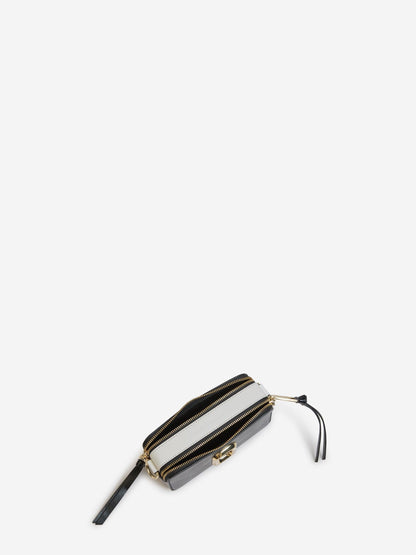 Marc Jacobs Bolso Snapshot Cuero color Marfil sku 810-006986 00 - Foto 21