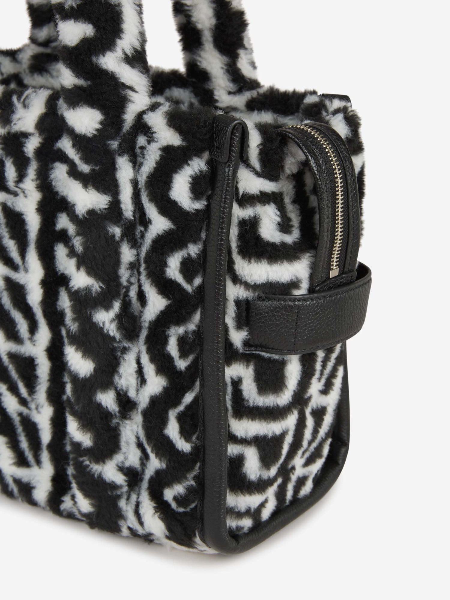 Outlet online Marc Jacobs Mujer Bolso The Monogram color Blanco y Negro sku 810-006989 00 - Foto 5