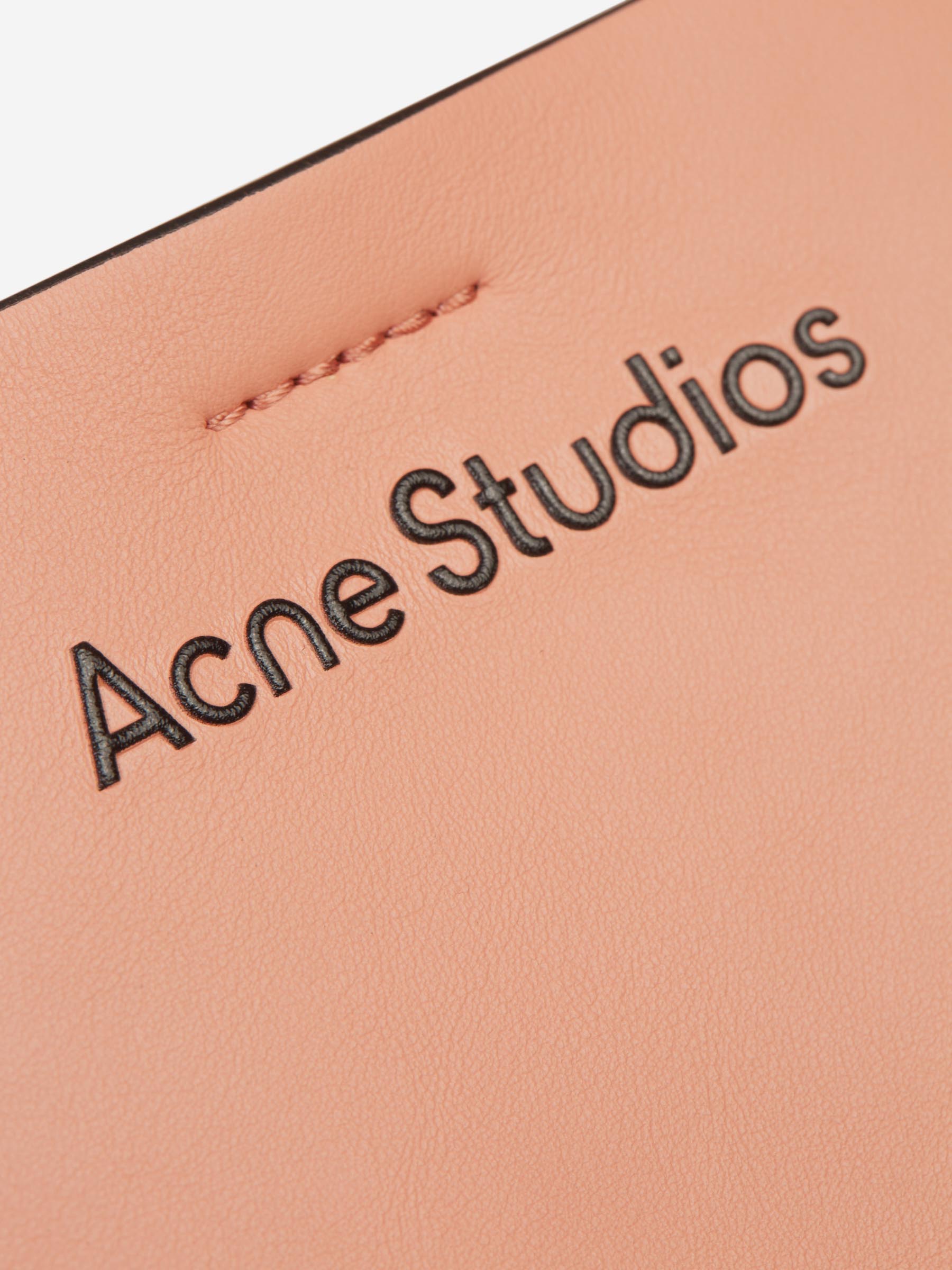 Outlet online Acne Studios Mujer Bolso Bandolera Musubi Mini color Rosa sku 810-007694 02 - Foto 5