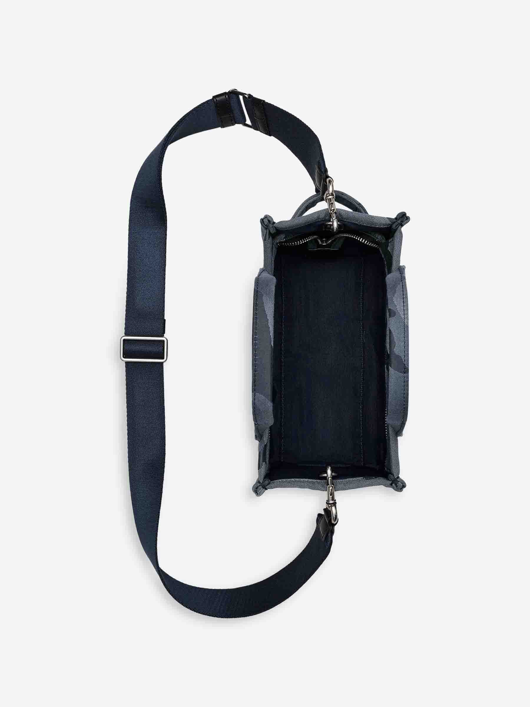 Marc Jacobs Mujer Barcelona Bolso Tote Camo Jacquard S color Camuflaje Azul sku 810-008134 01 - Foto 5