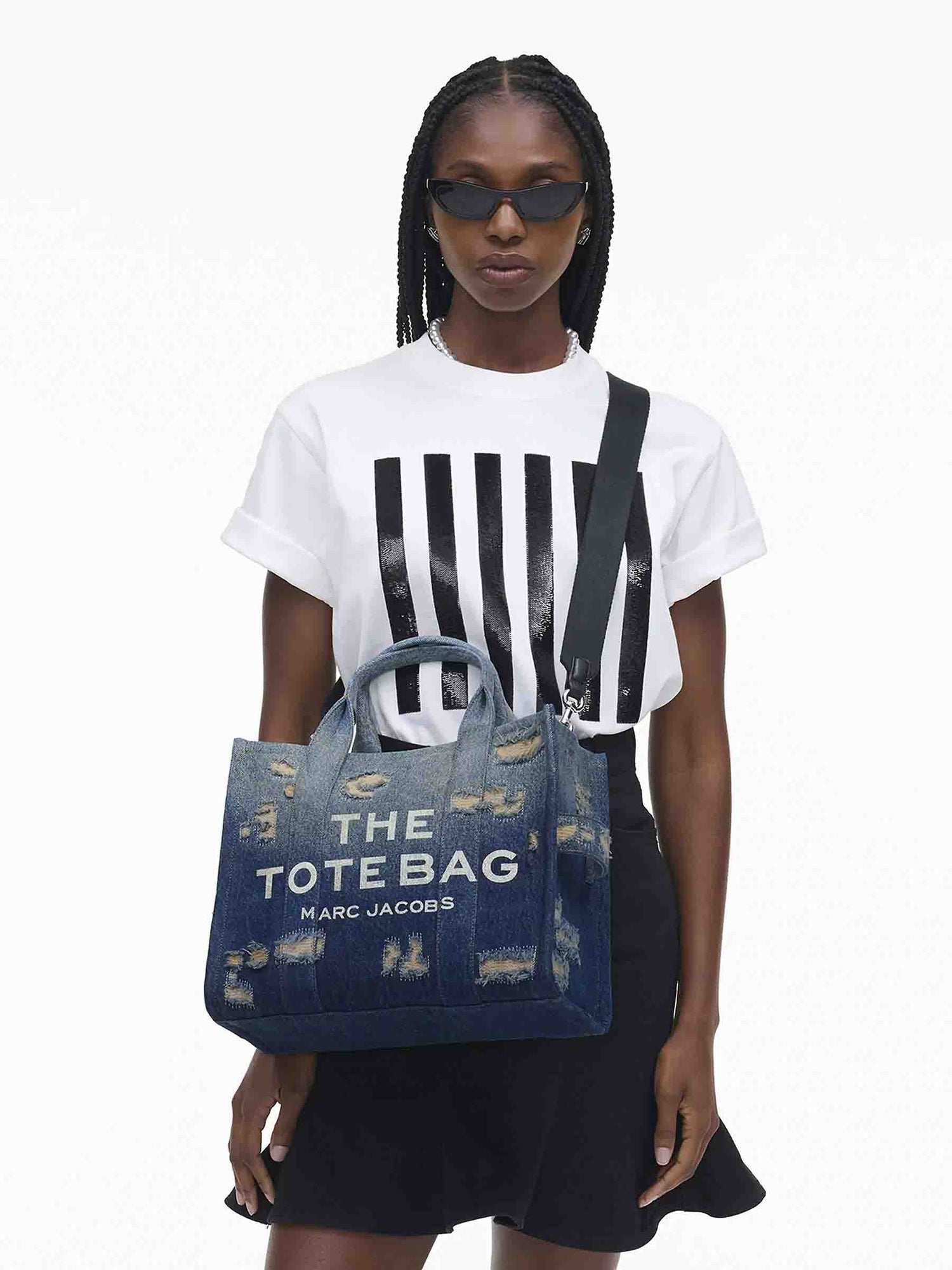 Outlet online Marc Jacobs Mujer Bolso The Rip and Repair Denim Medium Tote Bag color Azul Denim sku 810-008237 01 - Foto 2