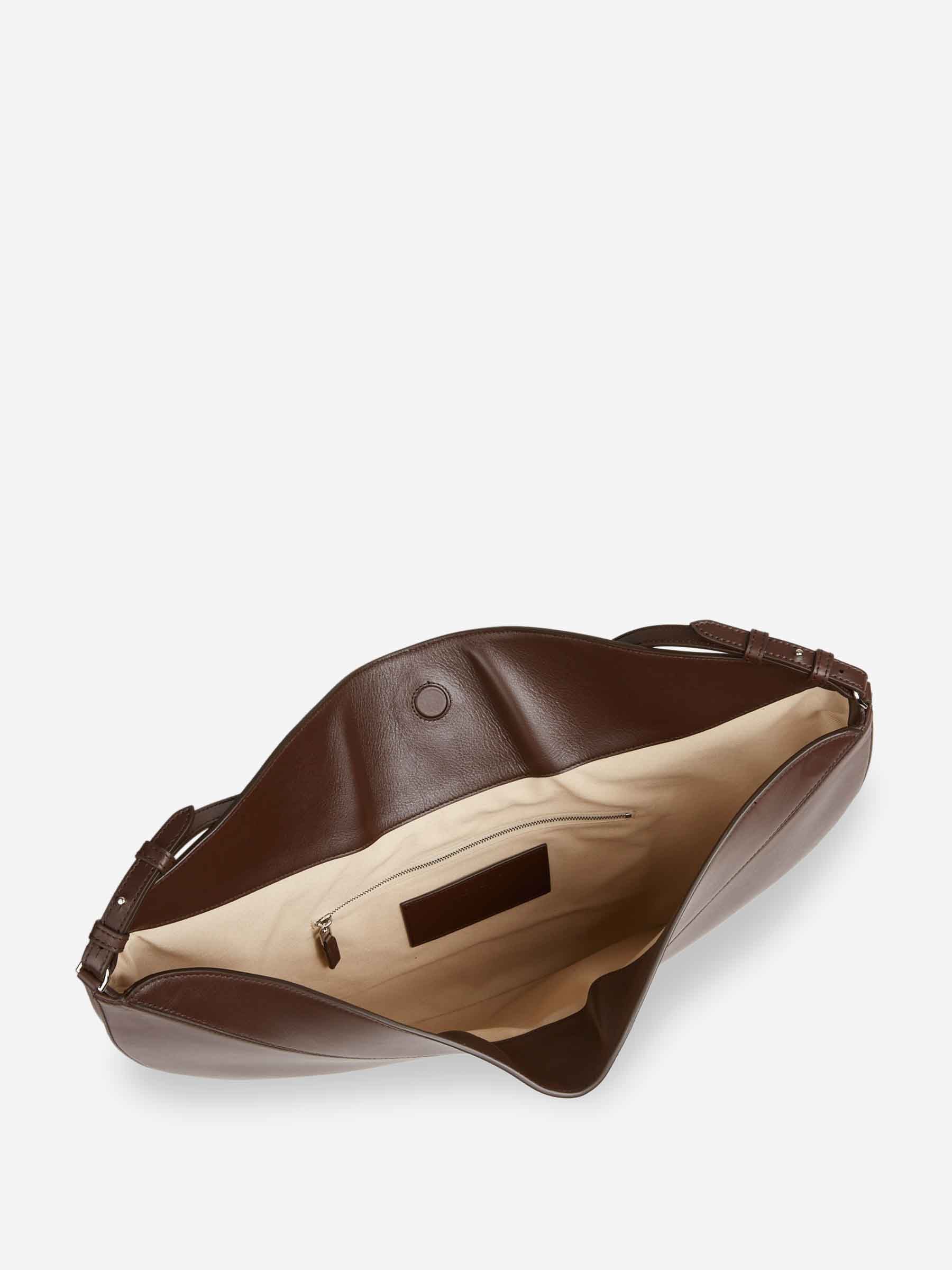 Outlet online Jacquemus Mujer Bolso Hombro Ovalo color Marrón Oscuro sku 810-008247 02 - Foto 4