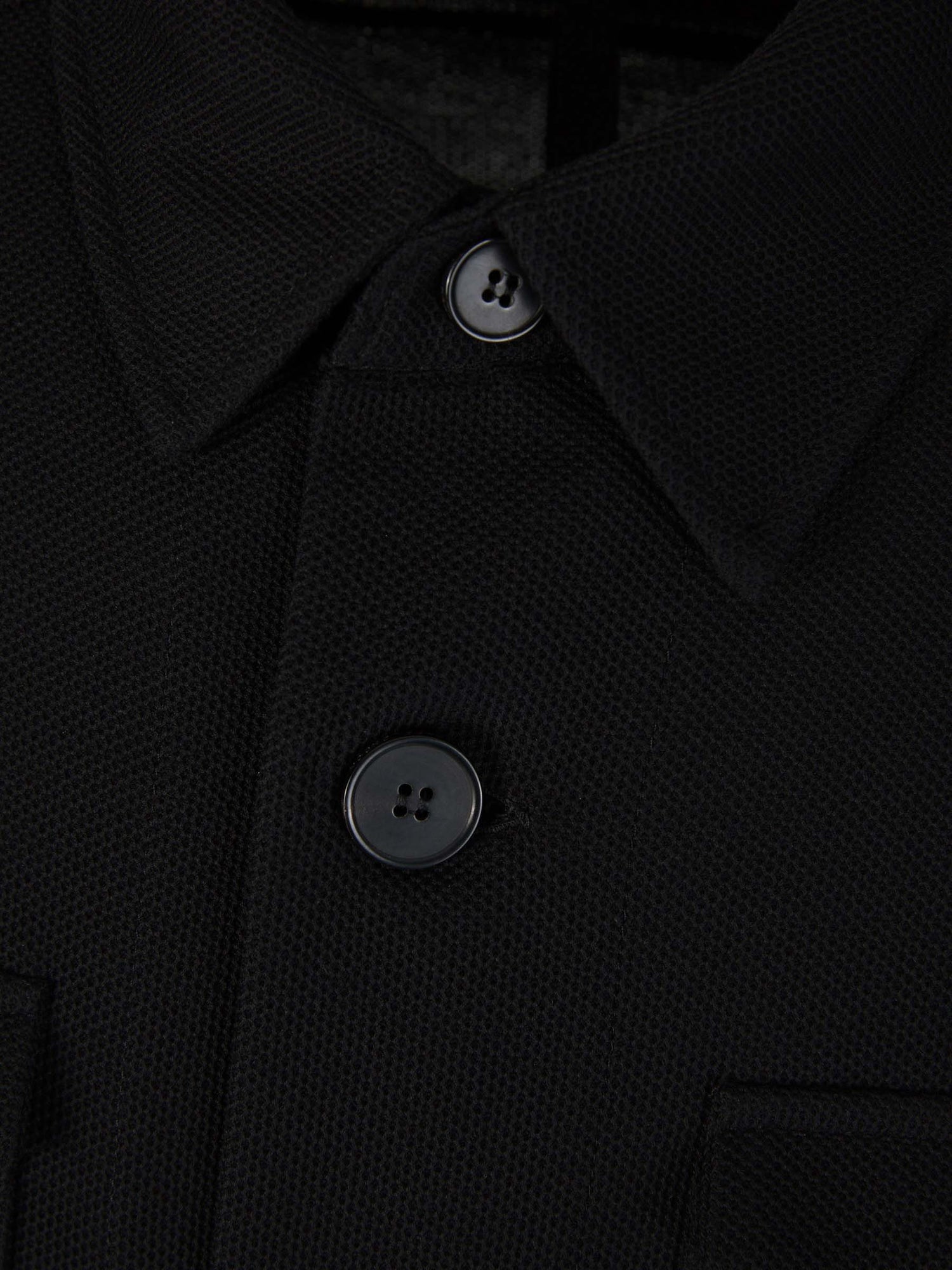 Outlet online Harris Wharf Hombre Sobrecamisa Algodón Bolsillos color Negro sku 512-002160 02 - Foto 3