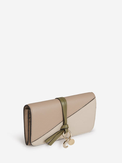 Outlet online Chloé Mujer Monedero Solapa Alphabet color Beis sku 820-000660 01 - Foto 2