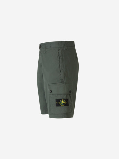 Outlet online Stone Island Hombre Bermudas Cargo Logo color Verde Oscuro sku 523-000976 03 - Foto 2